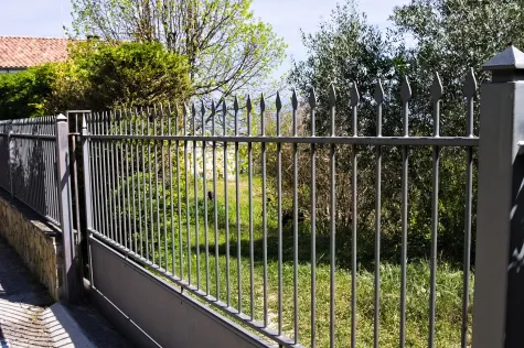 ČELIKINVEST D.O.O., Metalne ograde