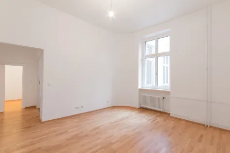 PARKETARSKA-PODOPOLAGAČKA RADNJA VMD-PODOVI VOĆNJAK, Parket