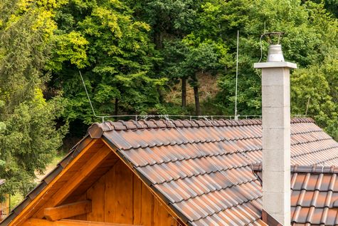 UNAC, Gromobrani