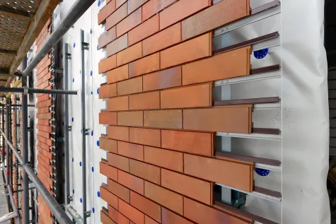 Diva colori moderni, Ventilisane fasade