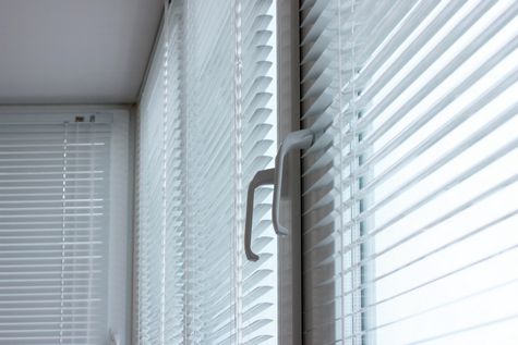 PRAVLJENJE I UGRADNJA PVC STOLARIJE KABINKO 2020 OBRENOVAC, Venecijaneri