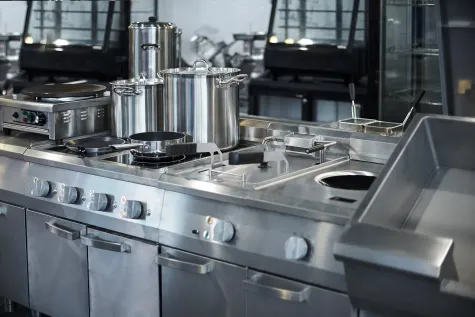RIVAL INDUSTRIJA DOO, Metalni nameštaj, oprema